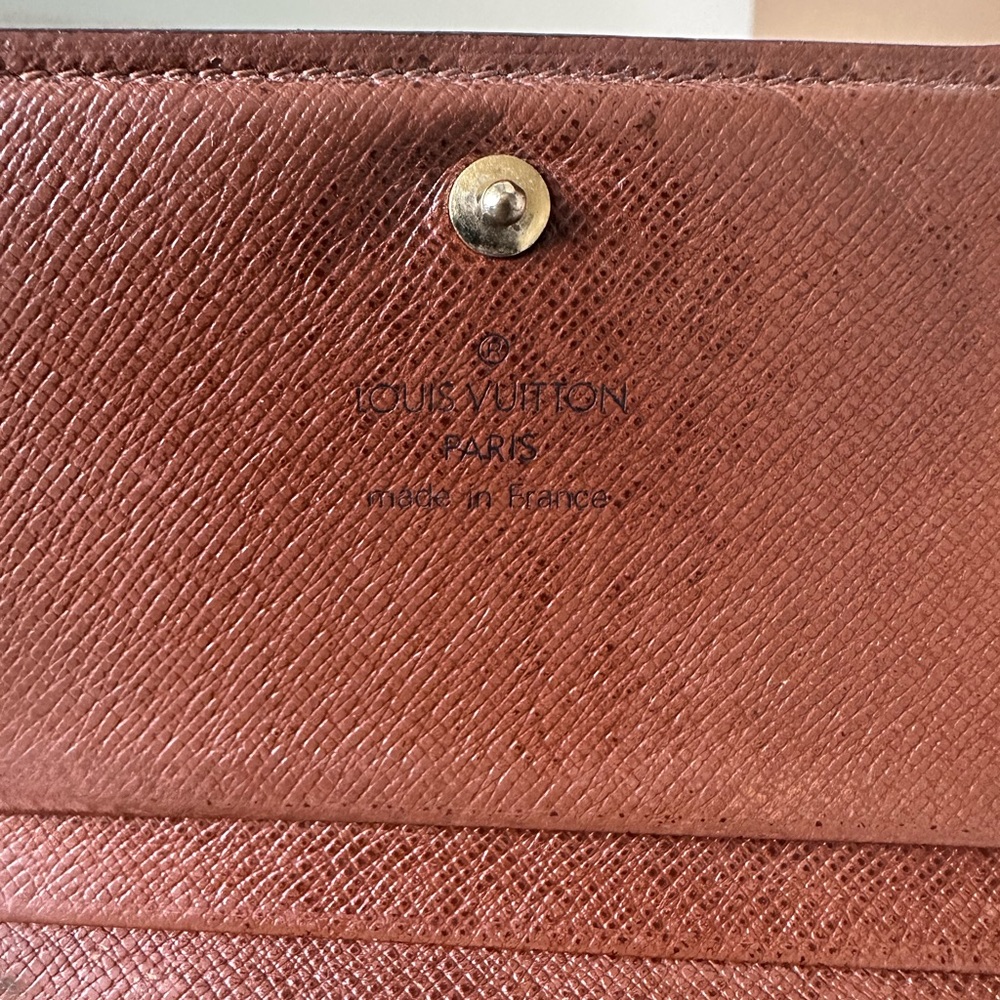 Louis Vuitton Monogram Tressor Wallet - Picture 13 of 14